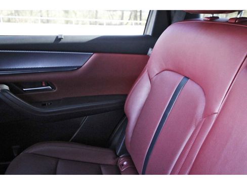 Used 2025 MAZDA CX-70 3.3 Turbo S w/ Premium Package image 9