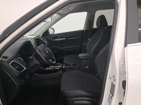 Used 2023 Kia Seltos S image 5