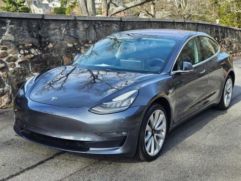 Used 2018 Tesla Model 3 Long Range image 12
