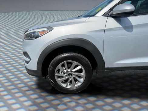 Used 2018 Hyundai Tucson SE AWD/4WD image 12
