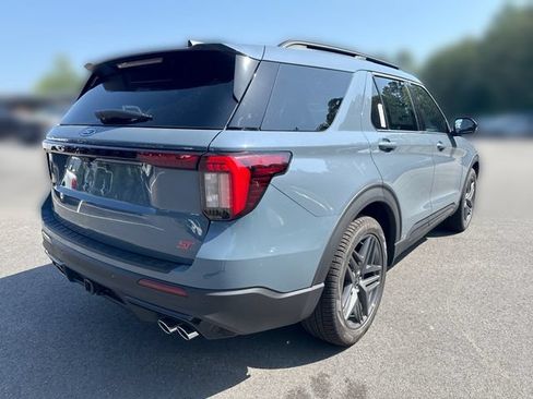 New 2026 Ford Explorer ST w/ Sun And Sound Package AWD/4WD image 8
