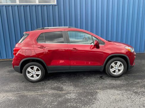 Used 2019 Chevrolet Trax LT FWD image 15