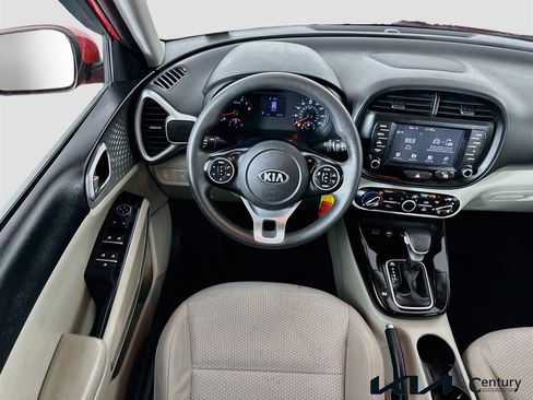 Used 2021 Kia Soul LX image 20