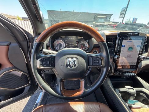 Used 2022 RAM 1500 Limited AWD/4WD image 12