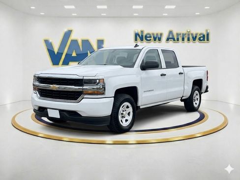 Used 2019 Chevrolet Silverado 1500 W/T w/ WT Convenience Package AWD/4WD image 1