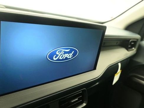 New 2026 Ford Maverick XL FWD image 16