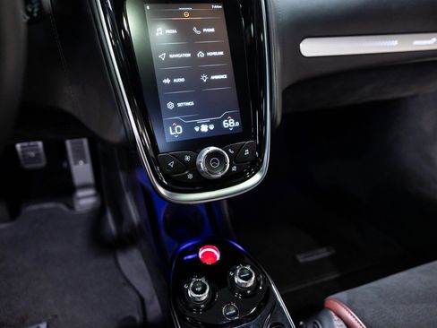 Used 2022 McLaren GT RWD image 43