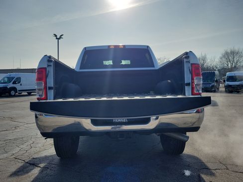 Used 2024 RAM 2500 Big Horn w/ Bed Utility Group image 22