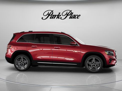 Used 2026 Mercedes-Benz GLB 250 image 27