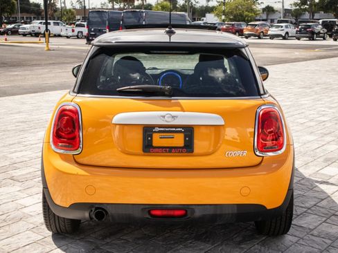 Used 2014 MINI Cooper 2-Door Hardtop FWD image 6