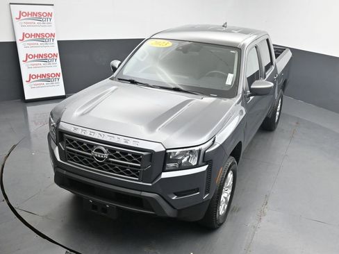 Used 2023 Nissan Frontier SV image 30
