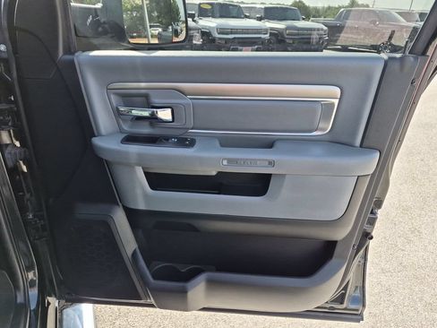 Used 2017 RAM 2500 Big Horn AWD/4WD image 38