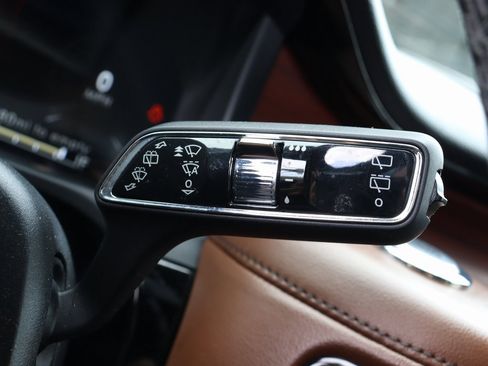 Used 2023 Lincoln Aviator Reserve w/ Elements Package Plus image 41