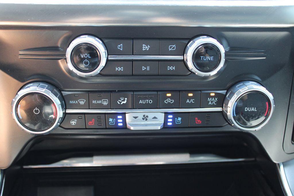 Used 2023 Ford F150 Lariat AWD/4WD image 57