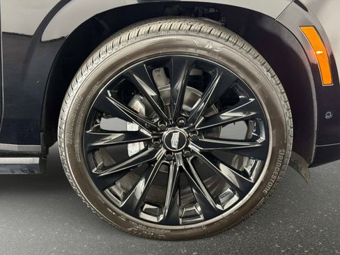 Used 2026 Cadillac Escalade Platinum Sport w/ LPO, ONYX Package image 20