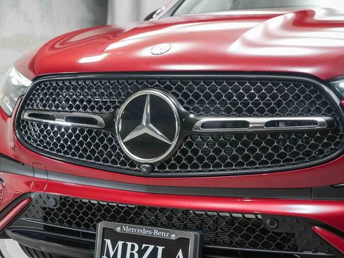 Certified 2026 Mercedes-Benz GLC 300 4MATIC image 6