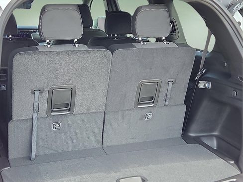 New 2025 Jeep Grand Cherokee L Laredo w/ Luxury Tech Group I image 8