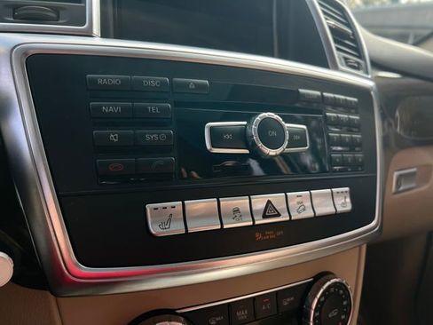 Used 2015 Mercedes-Benz ML 350 4MATIC image 28