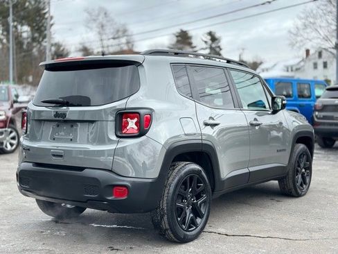 Used 2022 Jeep Renegade Altitude w/ Convenience Group image 6