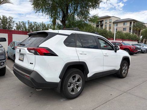 Used 2025 Toyota RAV4 XLE w/ Convenience Package FWD image 2