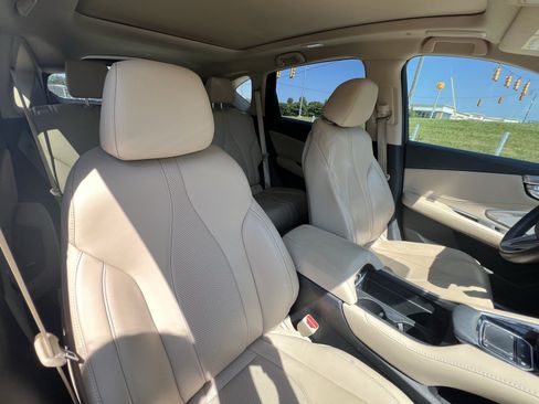 Certified 2023 Acura RDX w/ Technology Package FWD image 35