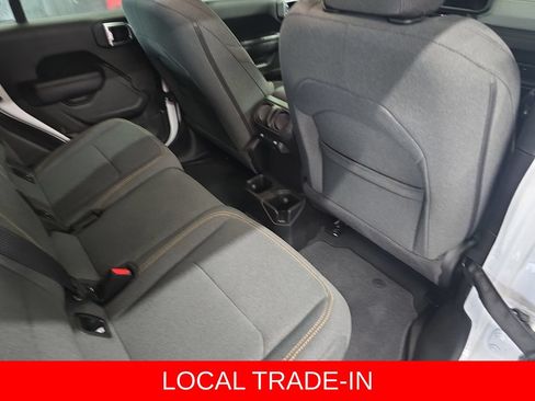 Used 2024 Jeep Gladiator Sport AWD/4WD image 12