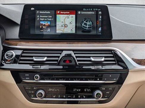 Used 2017 BMW 530i xDrive image 15