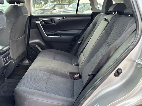Used 2023 Toyota RAV4 LE FWD image 13