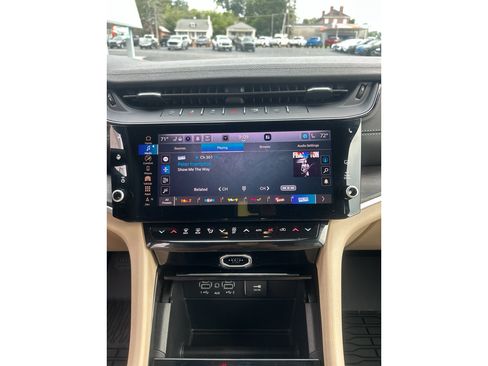 Used 2026 Jeep Grand Cherokee Limited w/ MOPAR Finishing Package RWD image 14