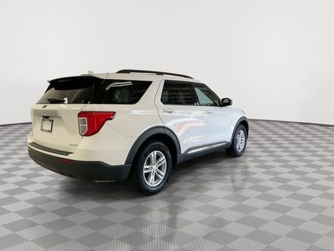 Used 2022 Ford Explorer XLT image 10