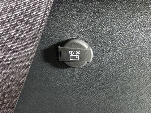 New 2026 Chrysler Pacifica Select image 13