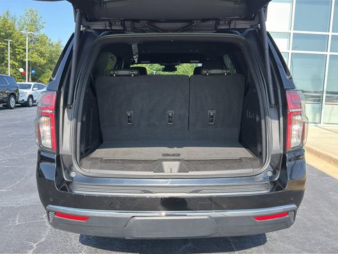 Used 2023 Chevrolet Tahoe LT w/ Luxury Package RWD image 8