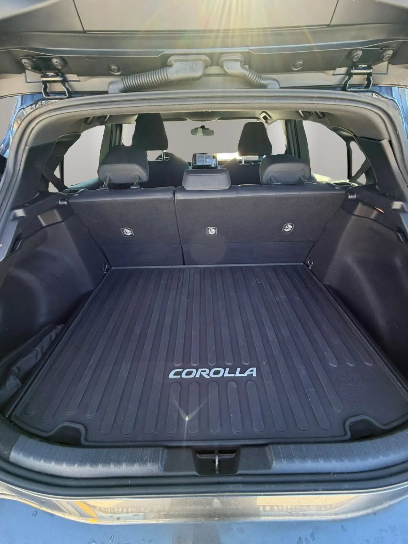 Used 2021 Toyota Corolla SE FWD image 7