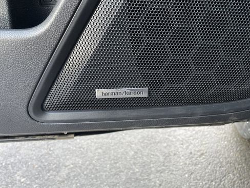 Used 2023 Subaru Outback Limited w/ Popular Package #2 image 15