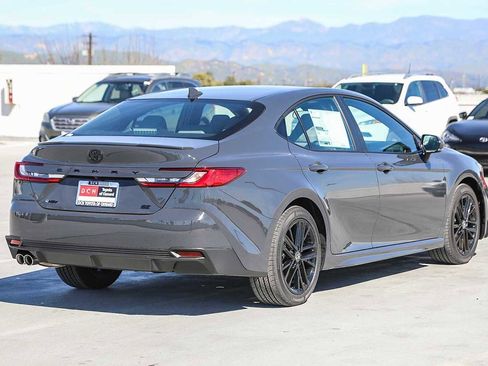 New 2026 Toyota Camry SE image 5