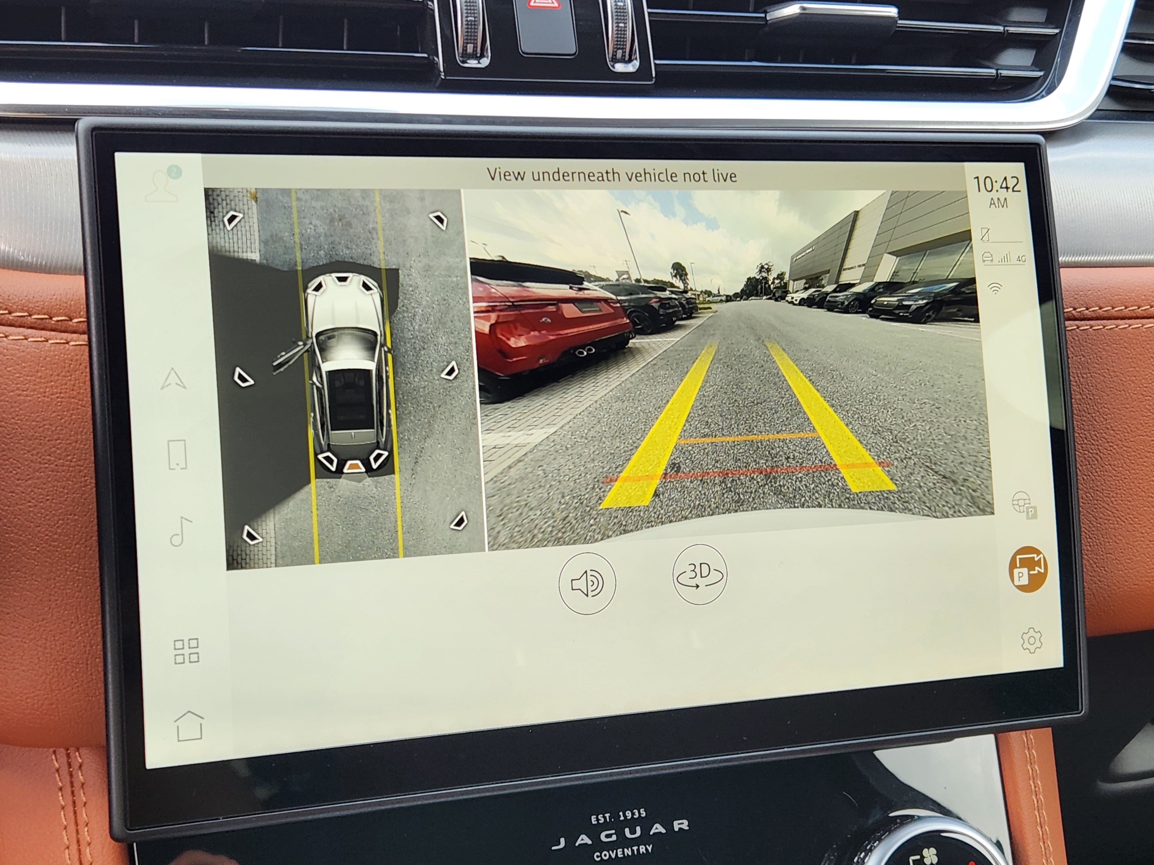 Certified 2026 Jaguar F-PACE R-Dynamic S AWD/4WD image 24