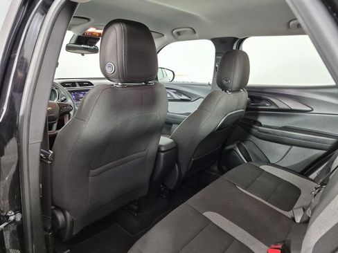 Used 2022 Chevrolet TrailBlazer LS FWD image 33