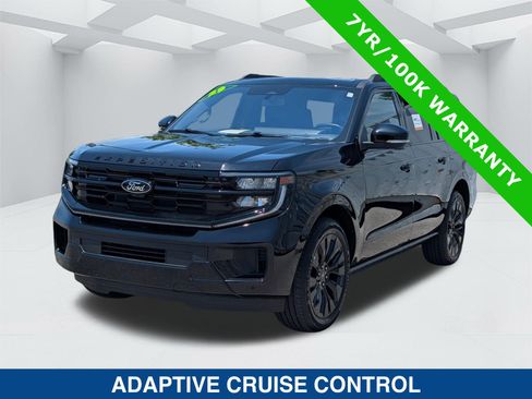 Used 2025 Ford Expedition Max Platinum w/ Stealth Appearance Package AWD/4WD image 8