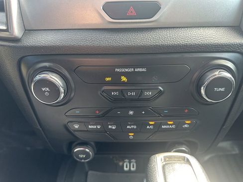 Used 2020 Ford Ranger XLT w/ Equipment Group 301A Mid AWD/4WD image 4
