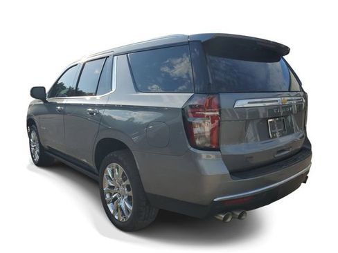 Used 2022 Chevrolet Tahoe High Country w/ Premium Package 2 AWD/4WD image 3