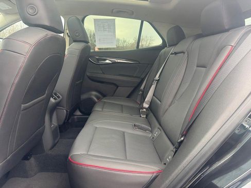 Used 2023 Buick Envision Essence w/ Technology Package I image 11