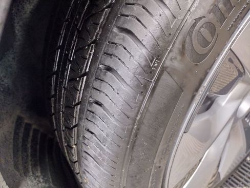 Used 2023 Tesla Model Y Long Range image 6