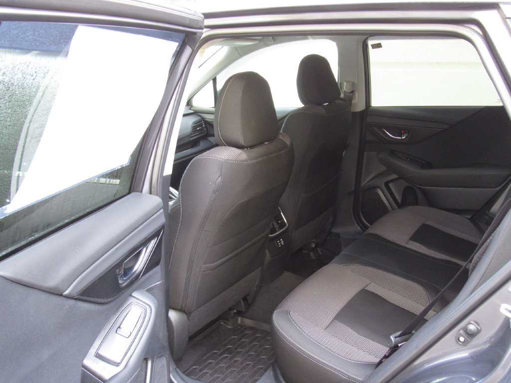 Used 2024 Subaru Outback Premium AWD/4WD image 14