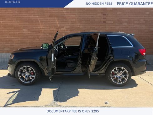Used 2012 Jeep Grand Cherokee SRT8 w/ Luxury Group II AWD/4WD image 7