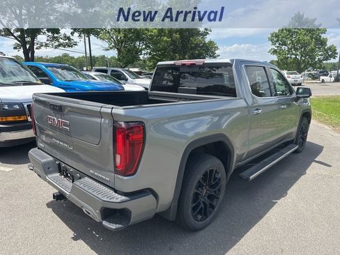 Used 2023 GMC Sierra 1500 Denali AWD/4WD image 9