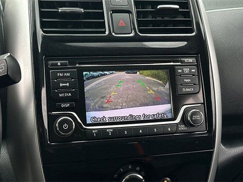 Used 2016 Nissan Versa Note SR image 23