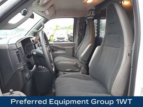 Used 2025 Chevrolet Express 2500 w/ Driver Convenience Package RWD image 2