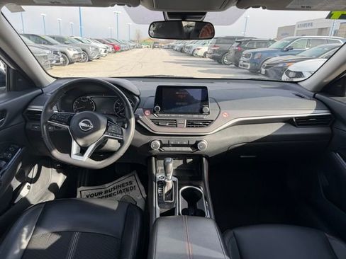 Used 2024 Nissan Altima 2.5 SR image 15