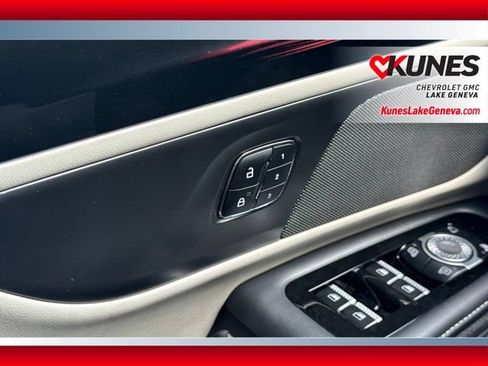 Used 2024 Lincoln Nautilus Reserve AWD/4WD image 42