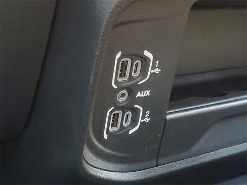 Used 2024 RAM 2500 Big Horn w/ Bed Utility Group image 24